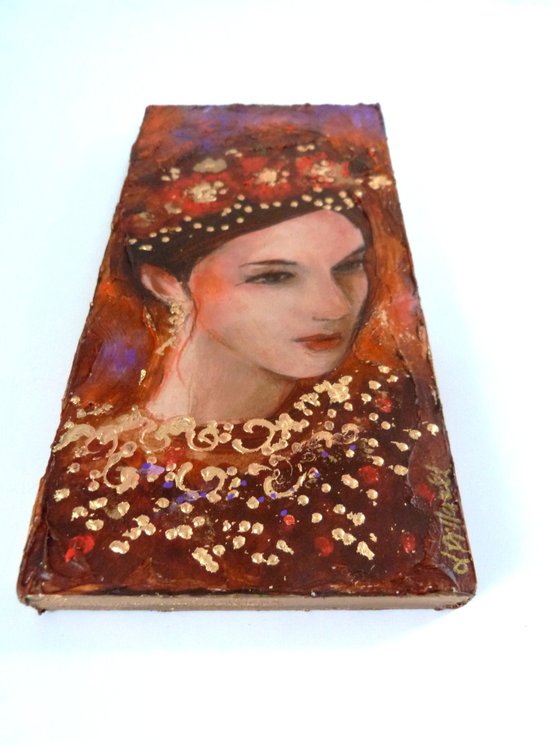 Preciosa Diva 20 x 10 cm on wood.