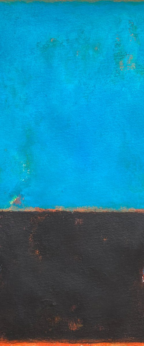Black and blue by Luis  Medina