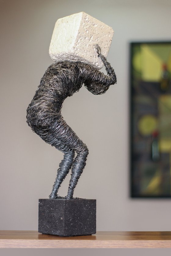 Cubism (49x20x14 2.6kg iron, tufa, perlite)