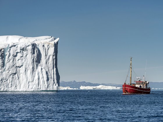 RED BOAT