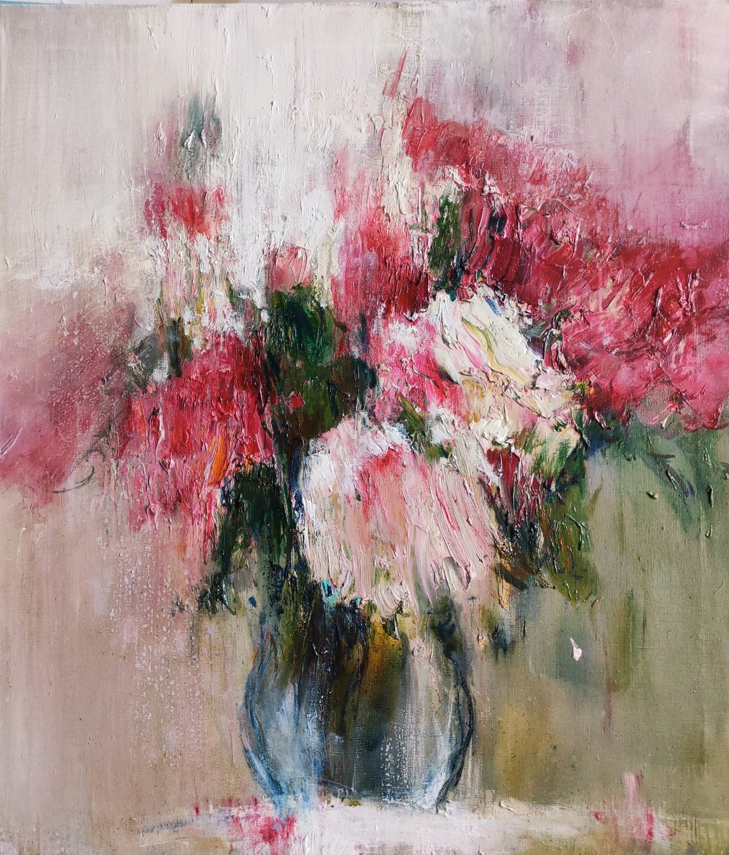 Bouquet in a vase by Dmitrii Ermolov