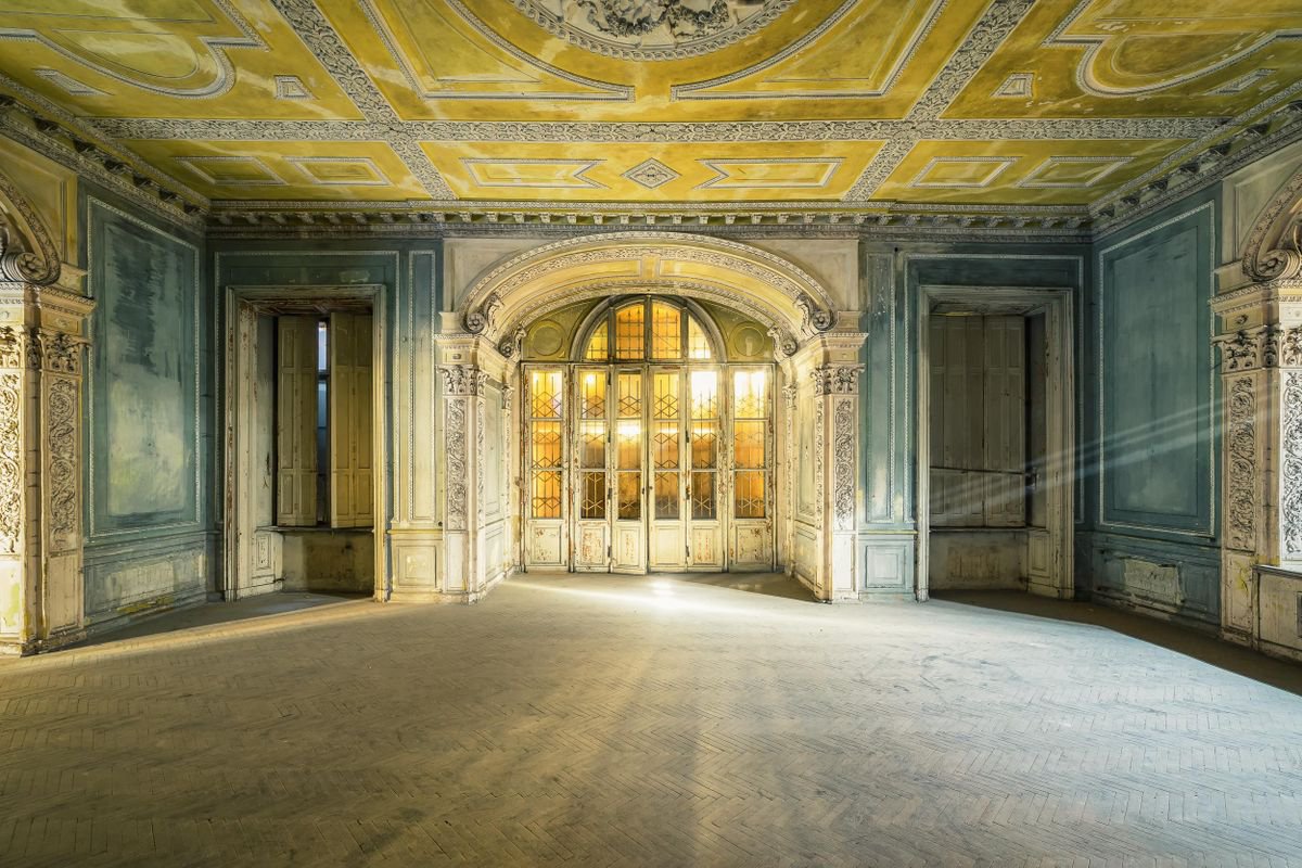 Royal ballroom (large) by Michael Schwan