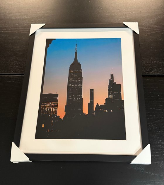 THE SUNRISE IN MANHATTAN