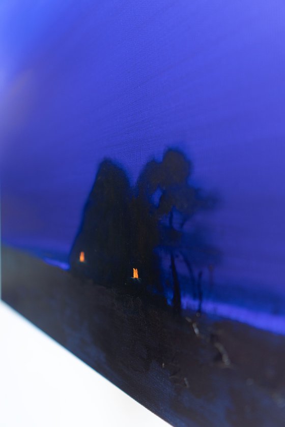 Midnight Shelter Glow