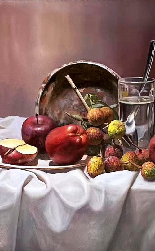 Still life:apples and litchi chinensis by Kunlong Wang