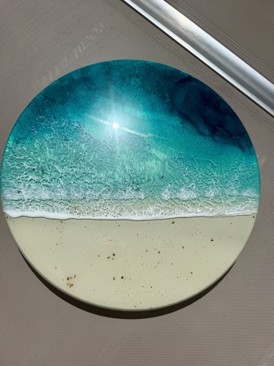 Round ocean #109