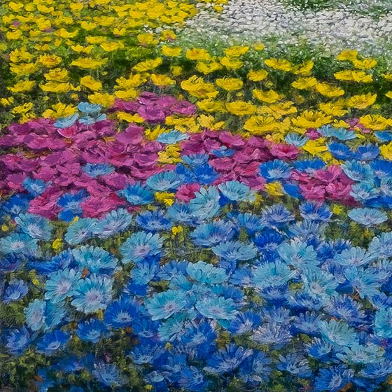 Endless Bloom: Floral Symphony