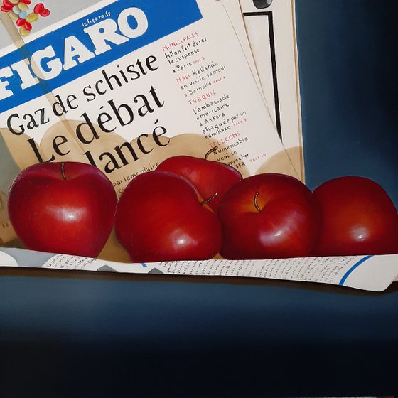 Newspapers with apples