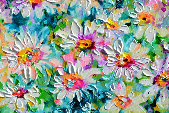 Woodland Wild Daisies Meadow- Floral Delight