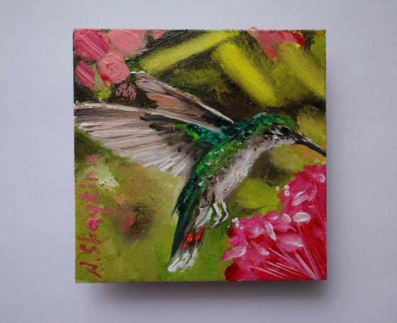 Hummingbird and Red Flowers Mini Set