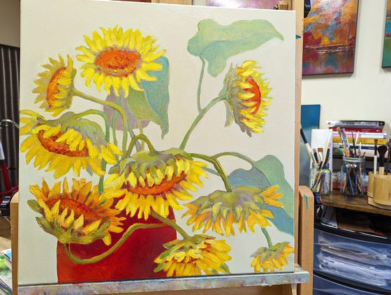 Red wase with Sunflowers.