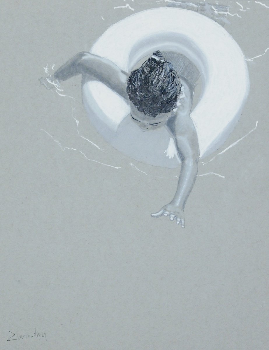 Girl on float by Carlos Marti?n