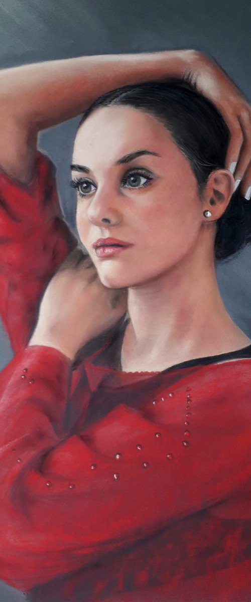 WOMAN IN RED by Semire Akyazı