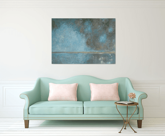 Whisper of the horizon