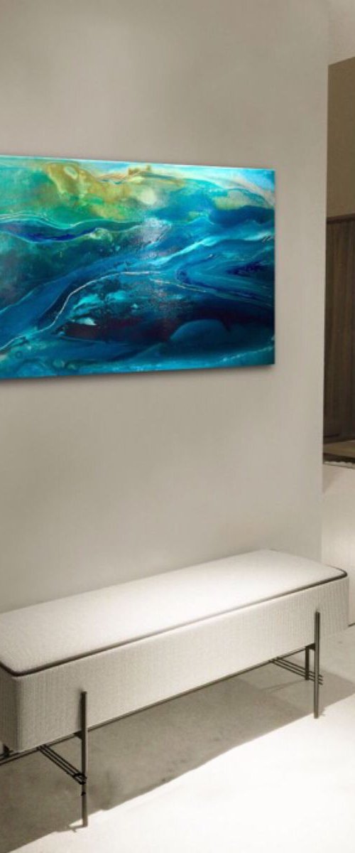 Wave by Roberta Cervelli