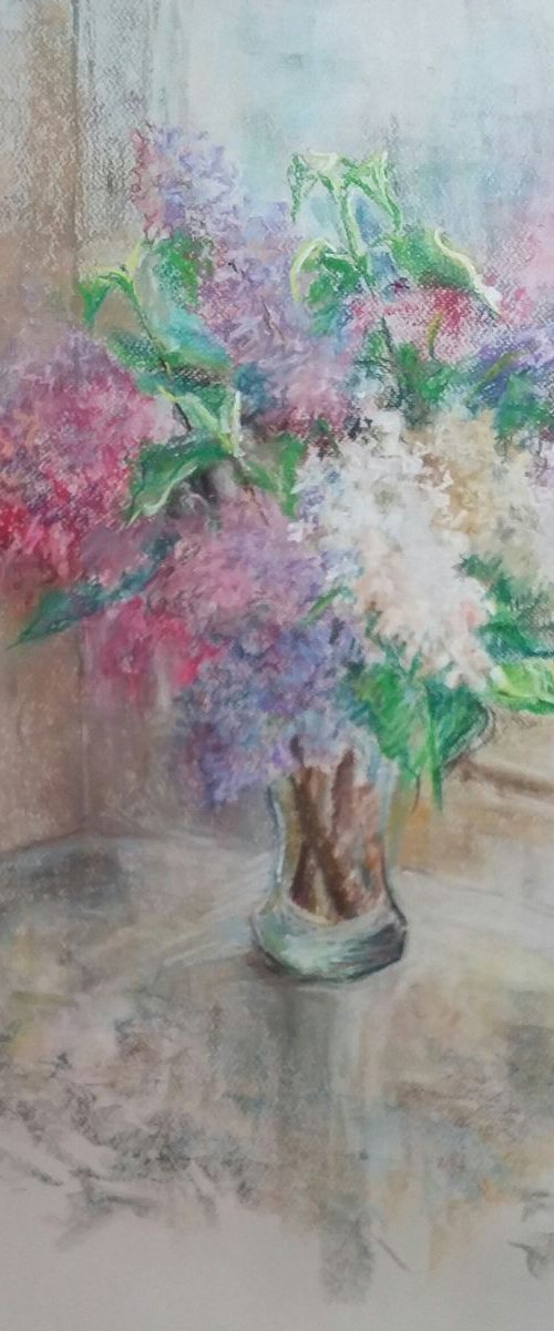 Lilac by Elena Klyan