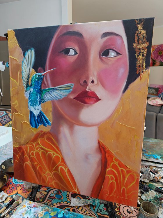 Geisha with hummingbird