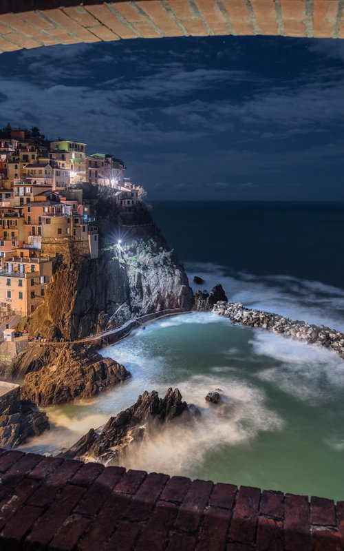 FRAME ON MANAROLA by Giovanni Laudicina