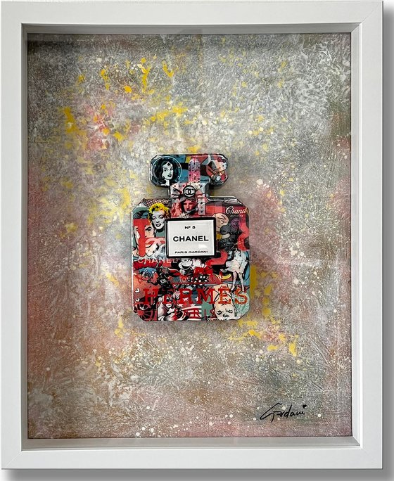 Chanel N5 Paris Tokyo