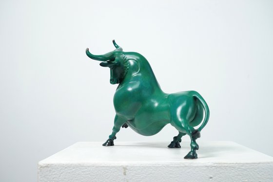 bull（Reduced-scale replica）