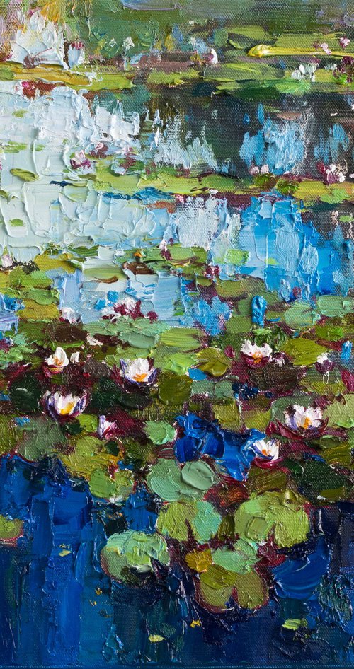 White Water Lilies - Pond flowers  Impasto Original Oil painting by Anastasiia Valiulina