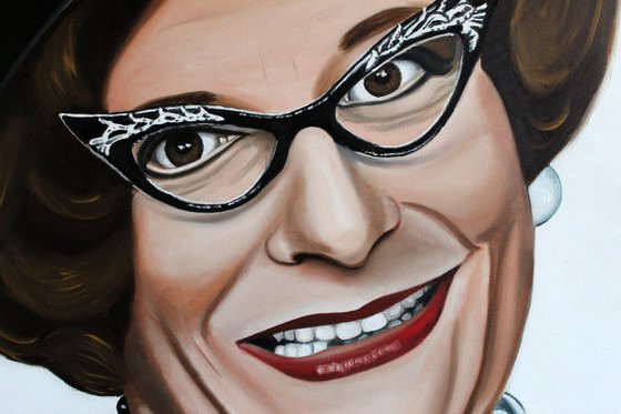Dame Edna in Colour