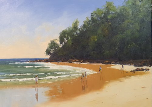 Noosa Beach by Rod Moore