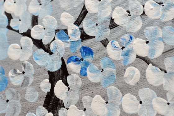 Blue Blossom Light