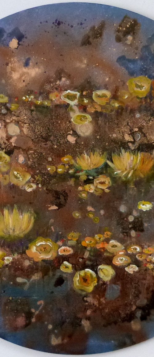 "Flowers of lights" 60cm tondo by Loetitia Pillault