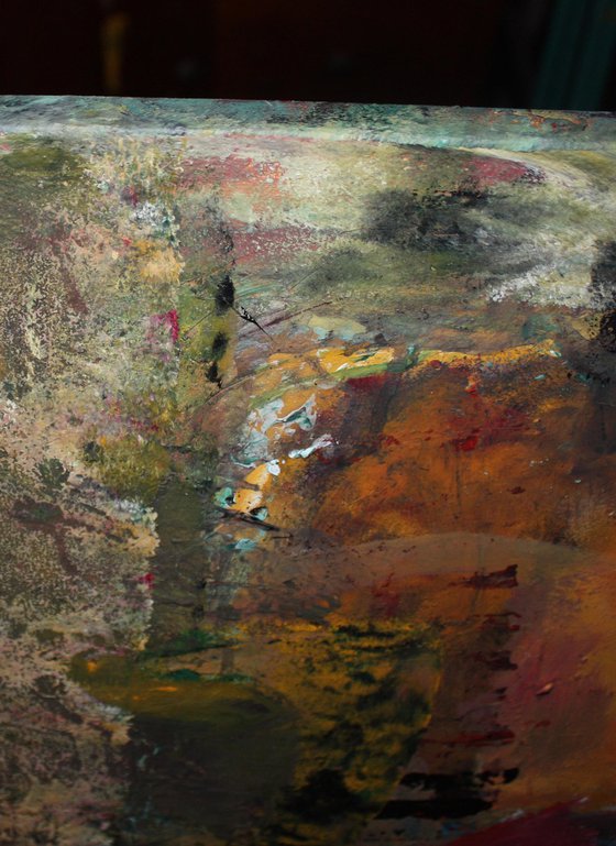 JEUNE FEMME VIOLONISTE GRAFFITIS