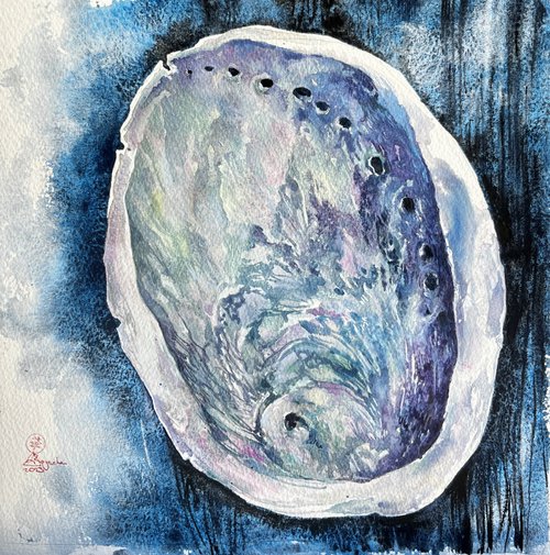 Abalone shell#5 by Larissa Rogacheva