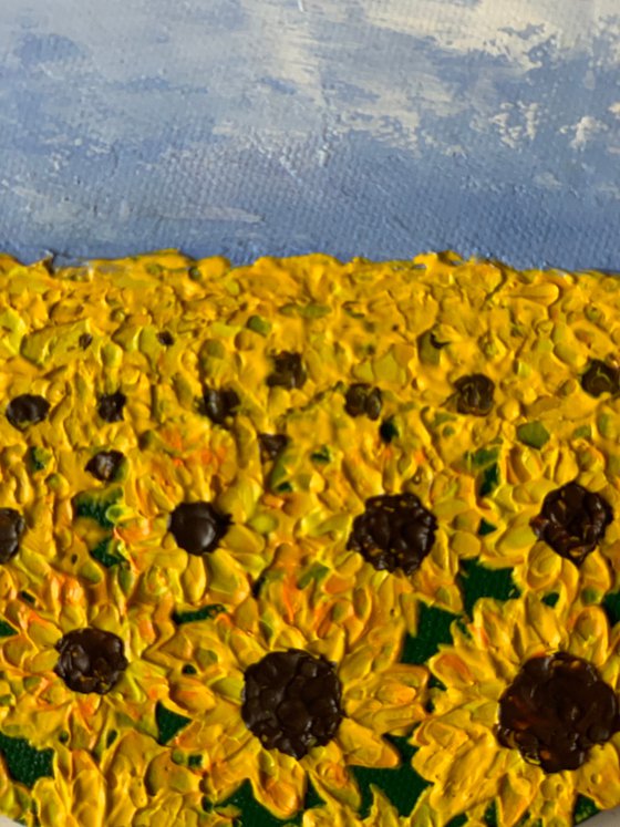 Sunflower field! Impasto painting on round canvas! Ready to hang