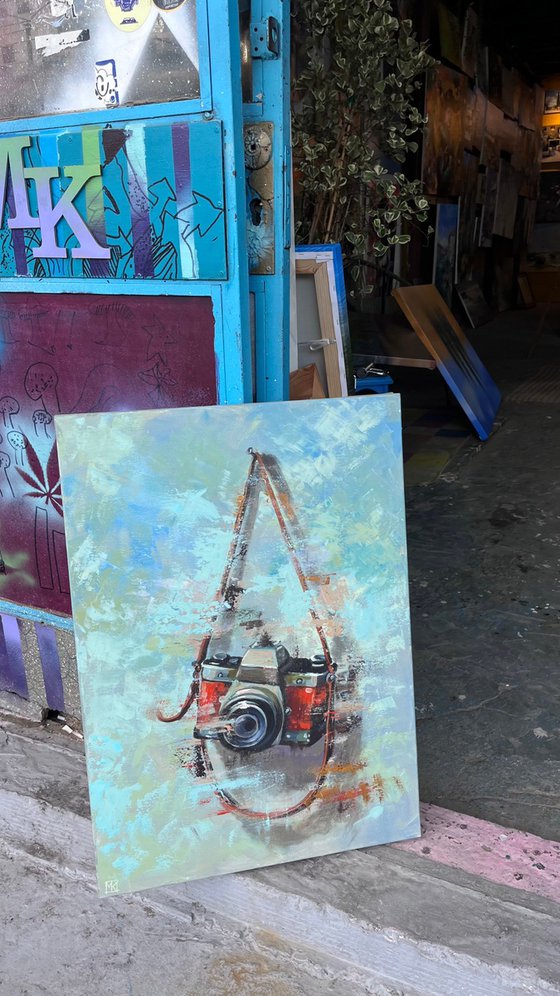 Awaiting the Frame