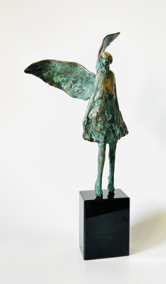 Walking Angel, no. EA III/IV