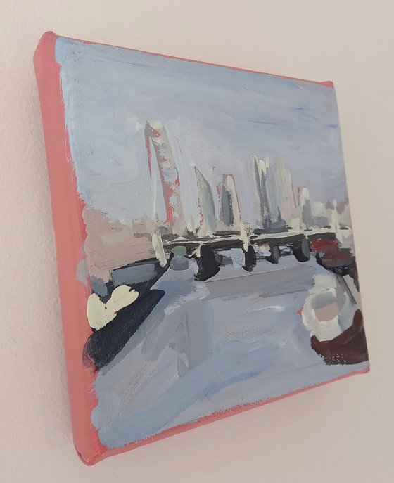 Dinky London City View from the Thames Path