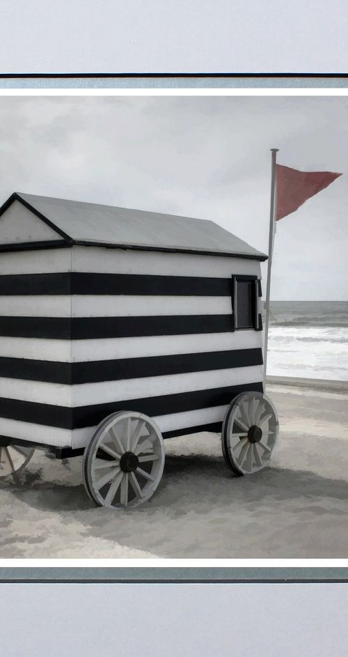 Black and White Beach Hut by Robin Clarke