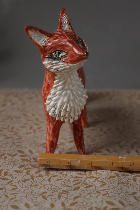 Foxy. Tiny sculpture by Elya Yalonetski