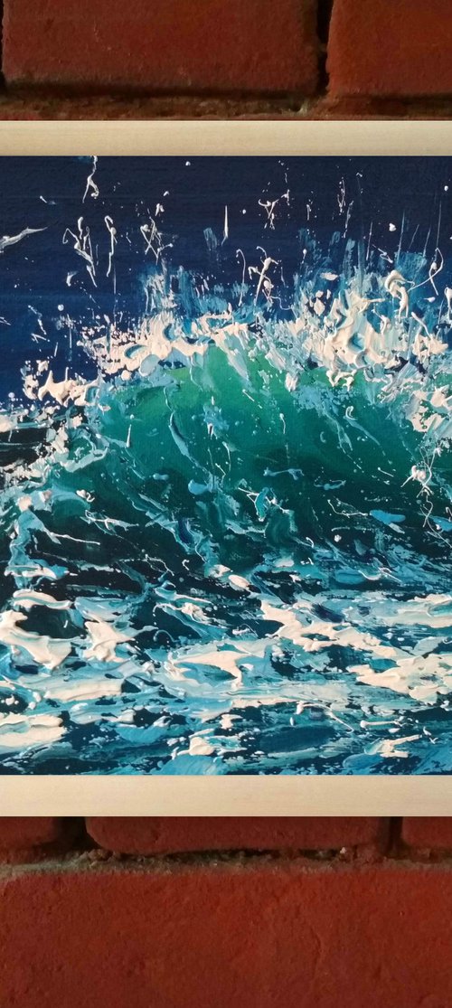 Wave 04 by Andrej  Ostapchuk