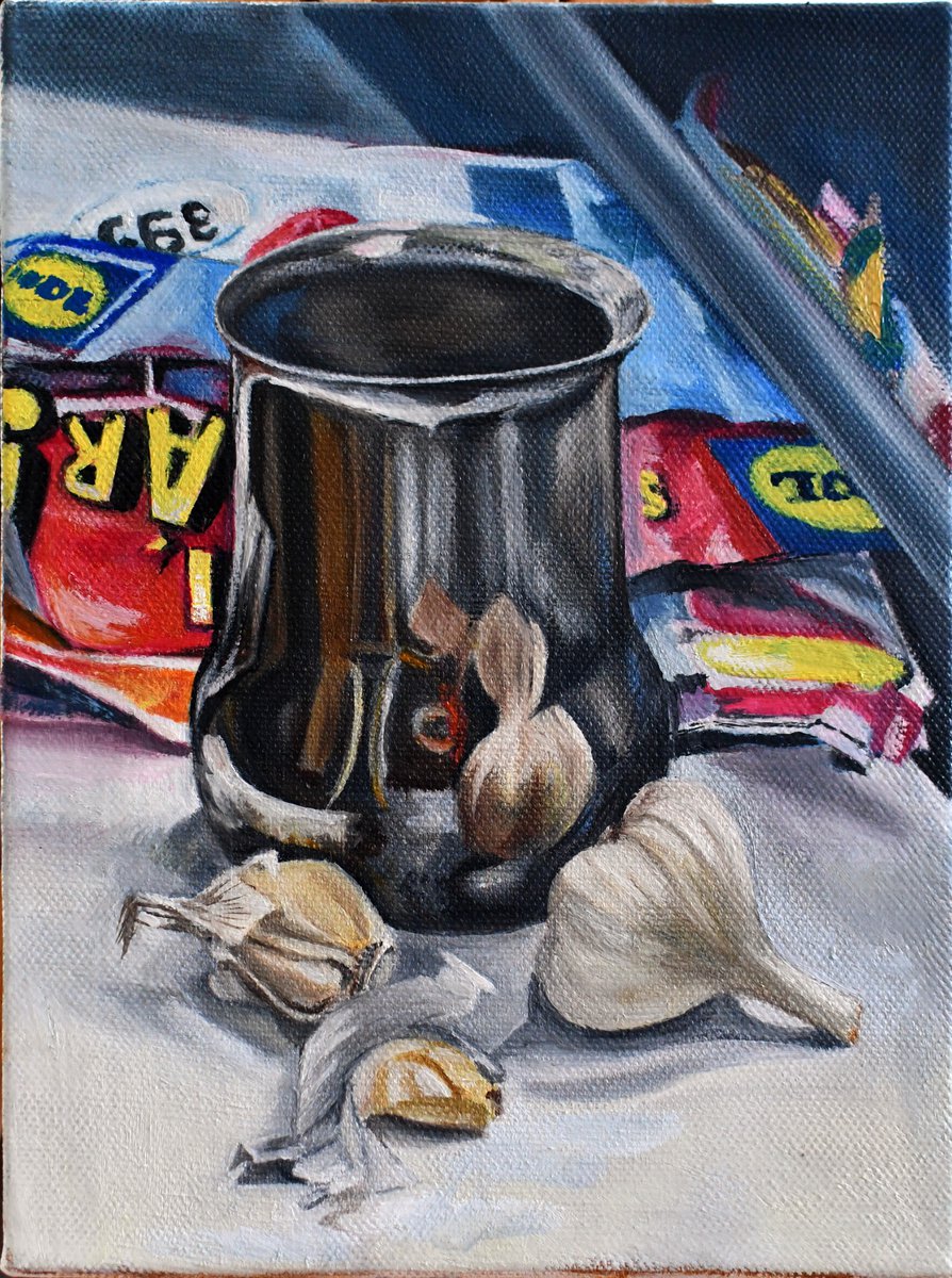 Still life with garlic by Zoltan Csomos