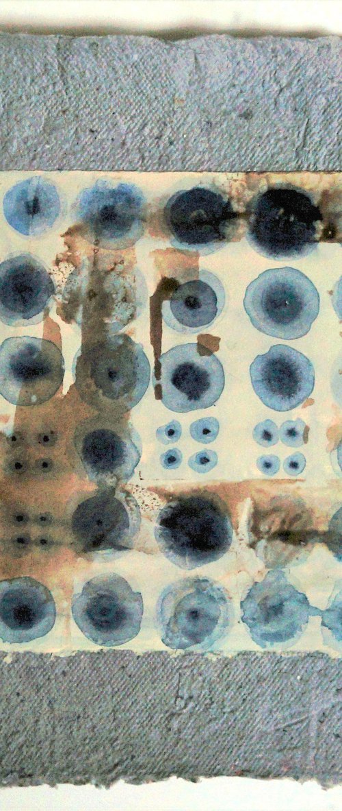 Blue Circles IV by Anna Jannack
