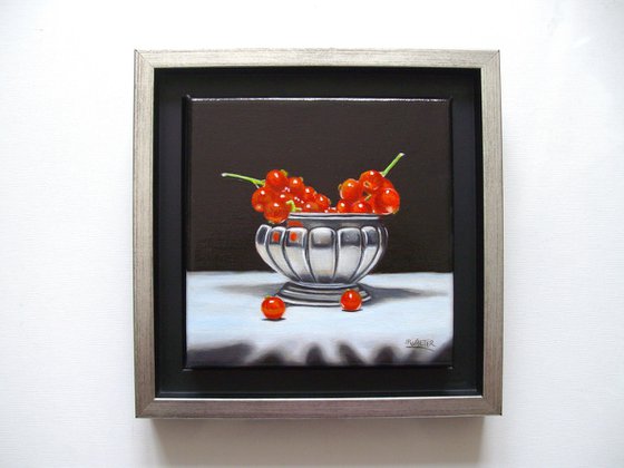 Silver currants