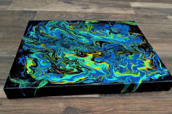 INTO THE DEEP. FLUID PAINTING. 3D CANVAS.