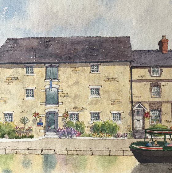 Museum & Canalside Cottages