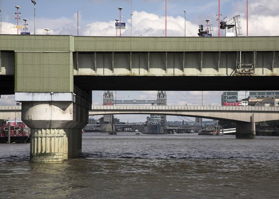 Three Bridges, London (Sm)