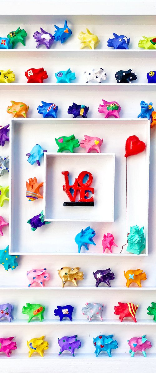 Square Pig #3 - Love in the city by Seunghwui Koo