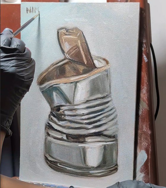 Crumpled Can