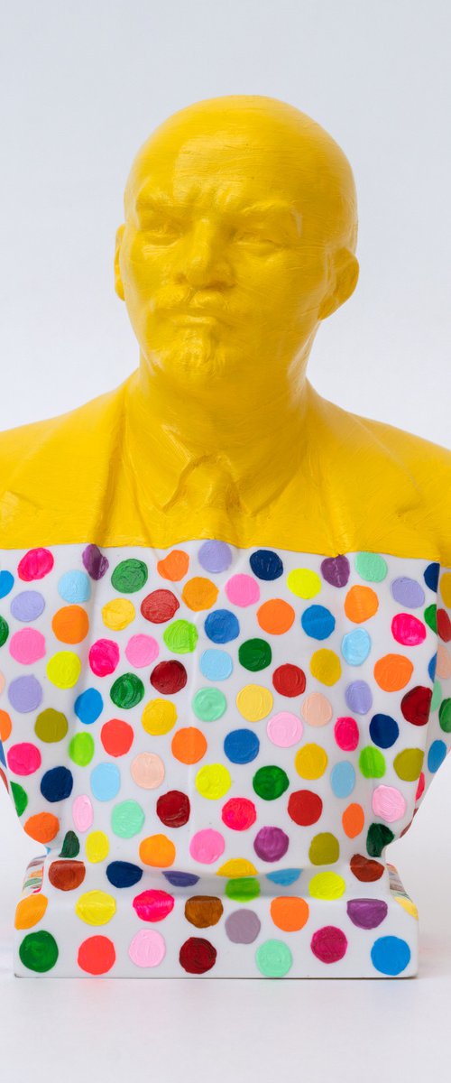 Half Yellow Lenin by Oleksandr Balbyshev