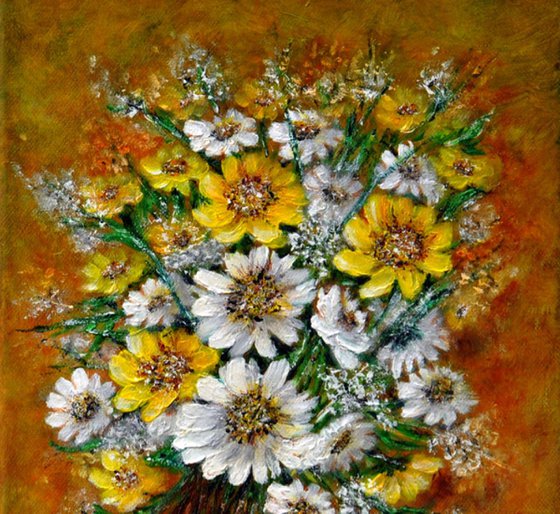 Bouquet of yellow-white flowers...