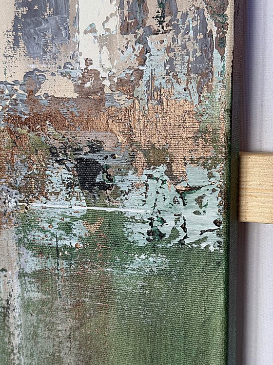 Earthbound Reflections. Neutral Green set