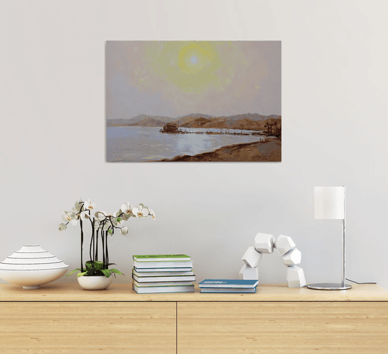 White sun of Eilat